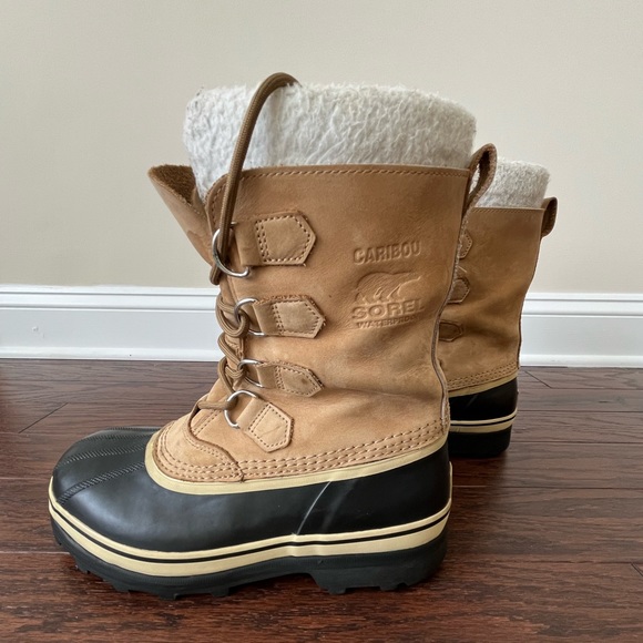 Sorel - Women's Caribou Boot - Picture 4 of 10